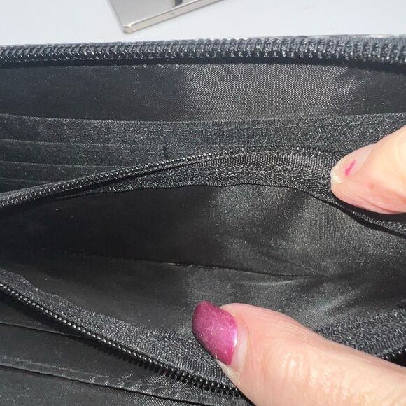 Kenneth Cole Reaction Snow Leopard Zip Around Wallet - Picture 7 of 8